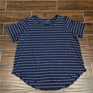 Lane Bryant Women’s Tee Size 22/24 Navy Blue White Stripes With Silver Sparkle